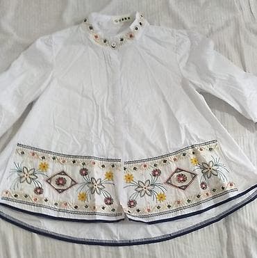 Пончо: Шикарная блузка,новая но без этикетки, с вышивками,р 44/46,дорого — 3