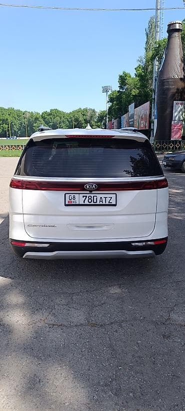 mercedes a class: Kia Carnival: 2021 г., 2.2 л, Автомат, Дизель, Минивэн — 1