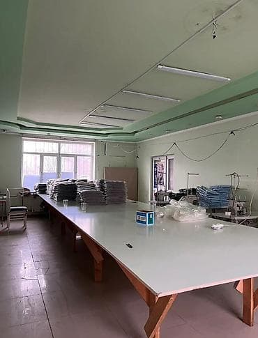 продаю чпу: Кройный стол/ Раскройный стол для швейного цеха Длина: 8 метров — 1