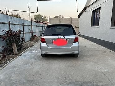 Продажа авто: Honda Jazz: 2004 г., 1.5 л, Бензин, Хэтчбэк — 2