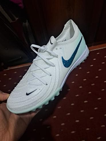 Футбольные бутсы/сороконожки Nike (TF) размер 40 - Тип: сороконожки