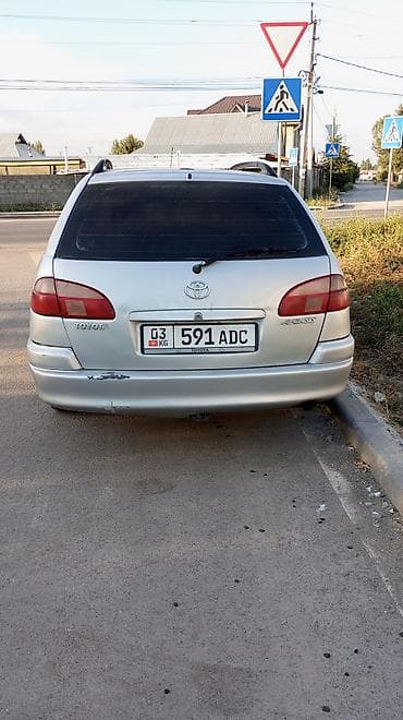 windom 2001: Toyota Avensis: 2001 г., 1.6 л, Ручные, Бензин, Универсал — 2