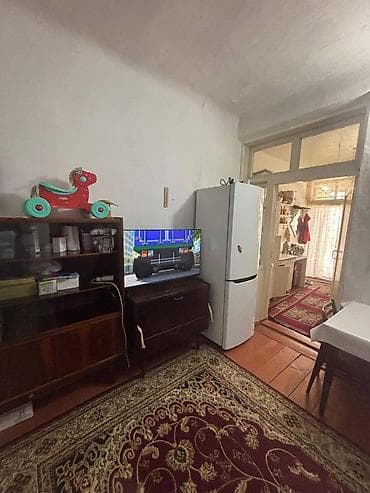 дешевые квартиры в оше: 3 комнаты, 50 м², Церковь 1 этаж, Старый ремонт — 3