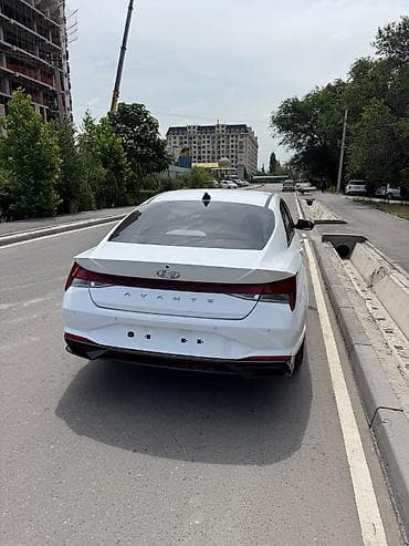 11700: Hyundai Avante: 2021 г., 1.6 л, Автомат, Газ, Седан — 5