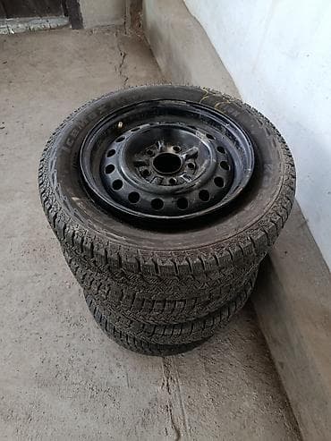 Колеса в сборе 185 / 65 / R 14, Зима, Б/у, Комплект, Легковые, Железные, отверстий - 5