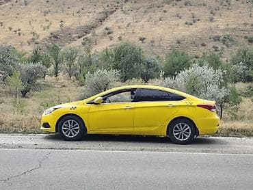 Транспорт: Hyundai i40: 2016 г., 2 л, Автомат, Седан — 7
