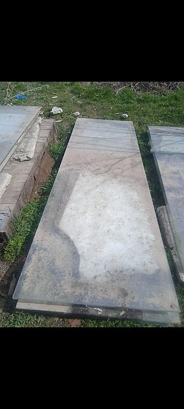 Металлические сейфовые двери: Стекло толстое бронированное для душевых кабин, для лестниц — 7