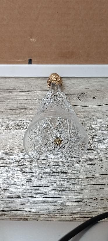 Майрамдык товарлар: Хрустальный настольный колокольчик. - Материал: прозрачный гранёный — 2
