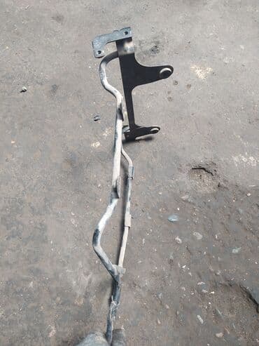 стенд для чистки дизельных форсунок: Mitsubishi Delica 4M40 крепление интеркулера, Мицубиси Делика 4М40 — 2