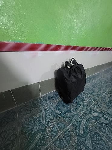 peg prego: Компактная прогулочная коляска-трость (цвет: черный) - Легкая — 3