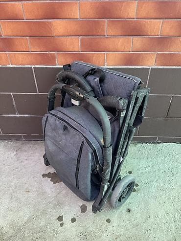 продаю велоколяска: Прогулочная коляска-трость (складная) - Компактное сложение книжкой — 3