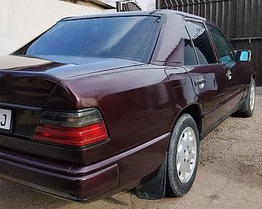 а 190: Mercedes-Benz W124: 1987 г., 2.5 л, Ручные, Дизель, Седан — 6