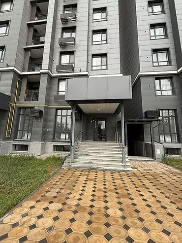 торговый места: Сдается Коммерческое помещение на первом этаже современного жилого — 2