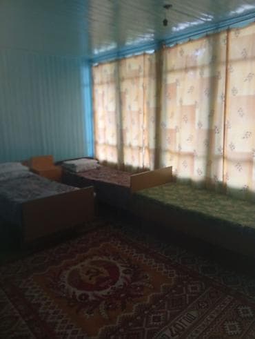 one room: Гостиница на Иссык-Куле, Чолпон-Ата, 1 место — 9