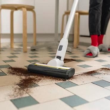 q box: Пылесос, Karcher, Вертикальный, Сухая, Циклонный фильтр — 7