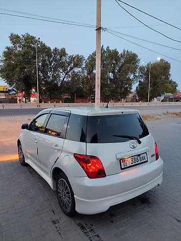 kia ev3: Toyota Ist: 2003 г., 1.3 л, Автомат, Бензин — 7
