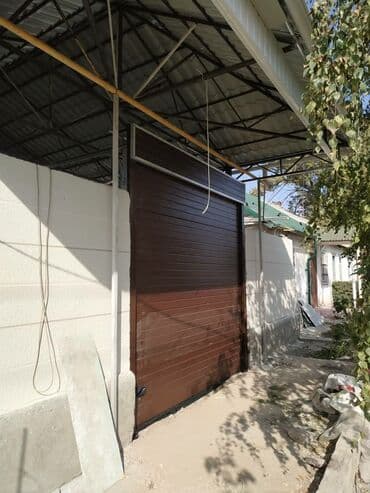 стойки для ограждение: Установка секционных ворот – универсальный вариант закрытия проема для — 6