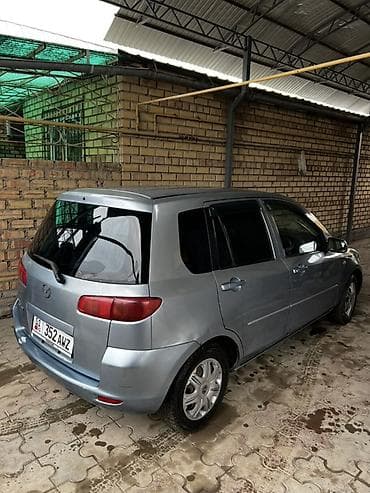 Mazda Demio: 2003 г., 1.3 л, Автомат, Бензин, Хэтчбэк