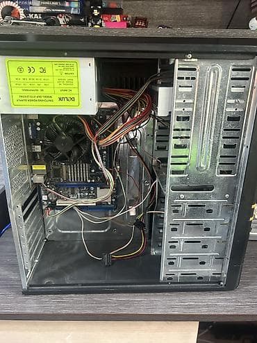 4 x: Компьютер, ядер - 4, ОЗУ 4 ГБ, Для несложных задач, Б/у, Intel Pentium, Встроенная видеокарта, Без накопителя — 1