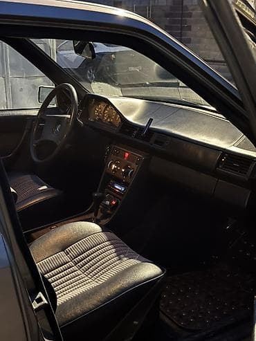 bmw e63: Mercedes-Benz W124: 1987 г., 2.6 л, Автомат, Бензин, Седан — 9