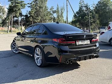 кран продаю: BMW 5 series: 2019 г., 4.4 л, Автомат, Бензин, Седан — 3