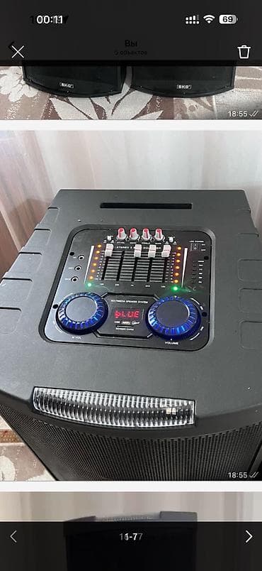 mic mini: Продаю в коробке со встроенным усилителем и микрофоном работает — 6