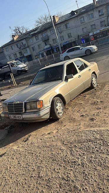 мерс кабан: Mercedes-Benz E-Class: 1993 г., 2 л, Механика, Седан — 5