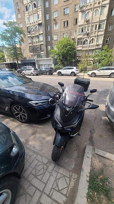 лупарь скутер: Макси-скутер Yamaha, 160 куб. см, Бензин, Б/у — 7