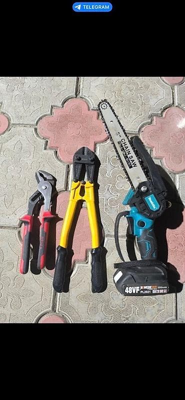 Аппараты для стирки ковров: Угловая шлифовальная машина с проводным питанием, предназначенная для — 1