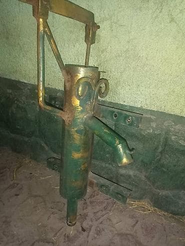 Дом и сад: Ручной садовый насос “журавль” для колодца/скважины в рабочем — 2