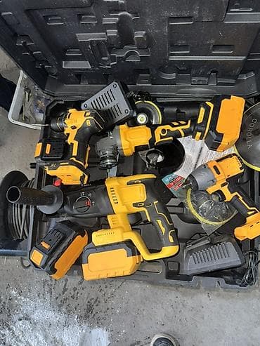 Аккумуляторный набор электроинструмента в чемодане. Состав комплекта