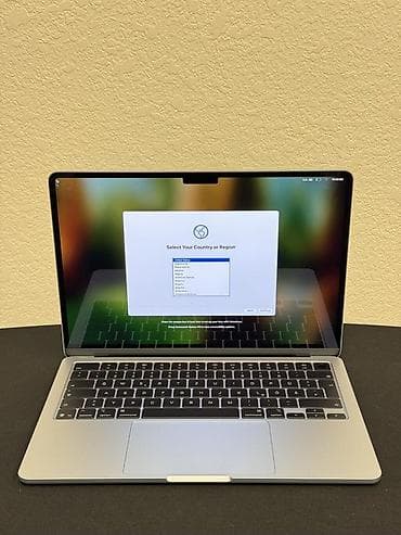 m1 macbook: Apple MacBook Air 2025, 13” * Процессор: Apple M4 (10-ядерный CPU) * — 1