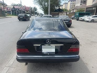 Продажа авто: Mercedes-Benz W124: 1992 г., 2.2 л, Механика, Бензин, Седан — 4