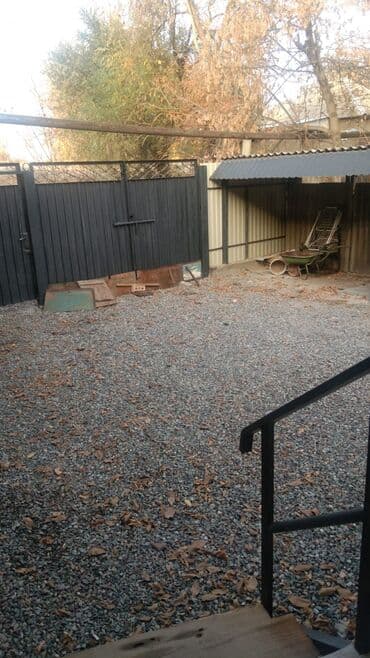 токмок дом квартира: Сдаётся отдельный дом с двором. Планировка и помещения: - 2 — 3