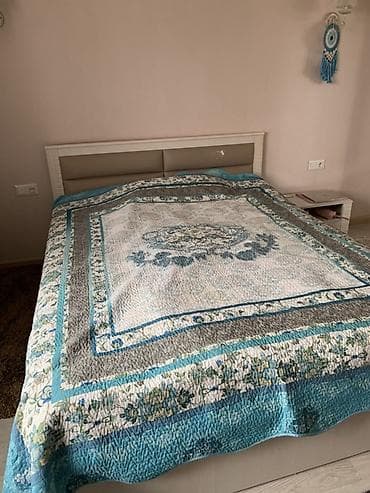 Уктоочу бөлмө гарнитурлары: Спальный гарнитур, светлый древесный оттенок с декоративными — 4