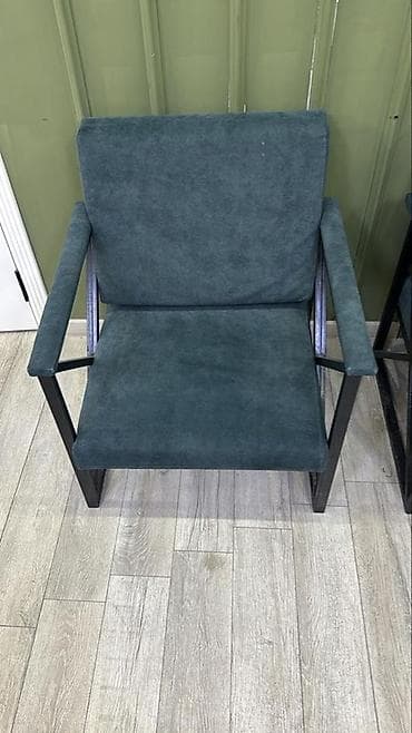 навесное кресло: Кресло в современном минималистичном стиле. - Каркас: металлический — 1