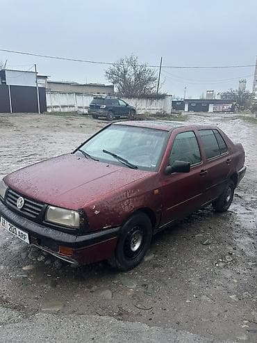 bmw samuray: Volkswagen Vento: 1992 г., Ручные, Бензин, Седан — 3