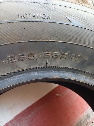 toyota senna: Шины 265 / 65 / R 17, Зима, Б/у, Комплект — 4
