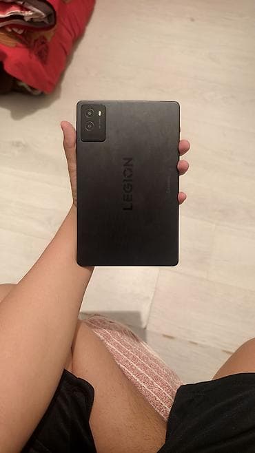poco pad: Планшет, Lenovo, память 256 ГБ, 8" - 9", Wi-Fi, Б/у, Классический цвет - Черный — 1