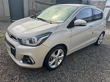 Chevrolet Spark: 2018 г., 0.1 л, Автомат, Бензин, Хэтчбэк