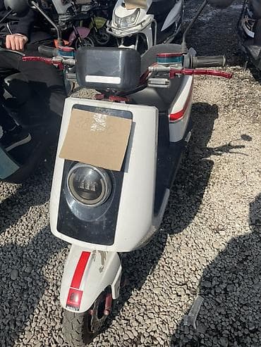 мото скутеры: Электроскутер/мопед (несколько вариантов на площадке) Основные — 4