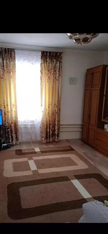 квартиры на ик: 70 м², 4 комнаты, Забор, огорожен — 2