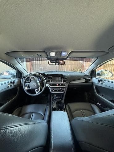 Продажа авто: Hyundai Sonata: 2020 г., Автомат, Седан — 4