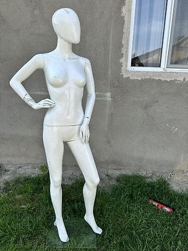 Манекен Взрослый женский, Материал: Пластик, Б/у