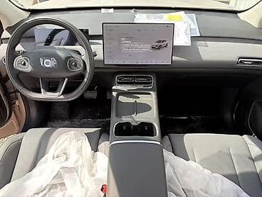 купить китайский внедорожник: Changan Qiyuan Q05: 2025 г., Электромобиль, Кроссовер — 3