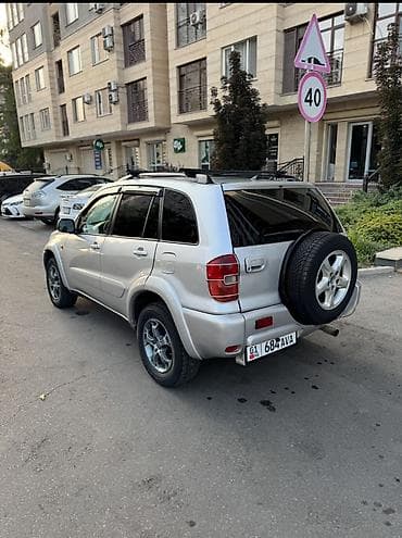 армения обмен: Toyota RAV4: 2002 г., 2 л, Автомат, Бензин, Кроссовер — 2