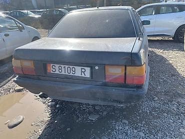 страшный машина: Audi 100: 1989 г., 2.3 л, Механика, Седан — 3
