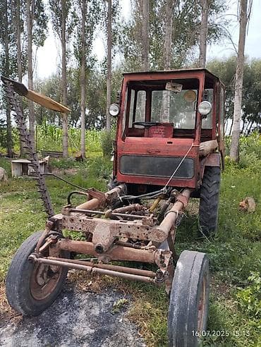 m 111: Трактор т16 (СССР) всё в хорошем состоянии только кодового стекла нету — 2