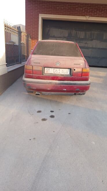 авто венто: Volkswagen Vento: 1994 г., Механика, Бензин, Седан — 2