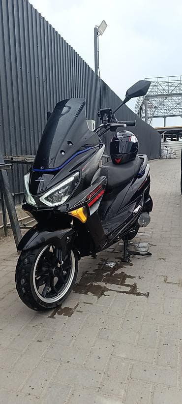 Продаю скутер Макси 🏍️ 2025 года новый ✅ Все работает без минусов
